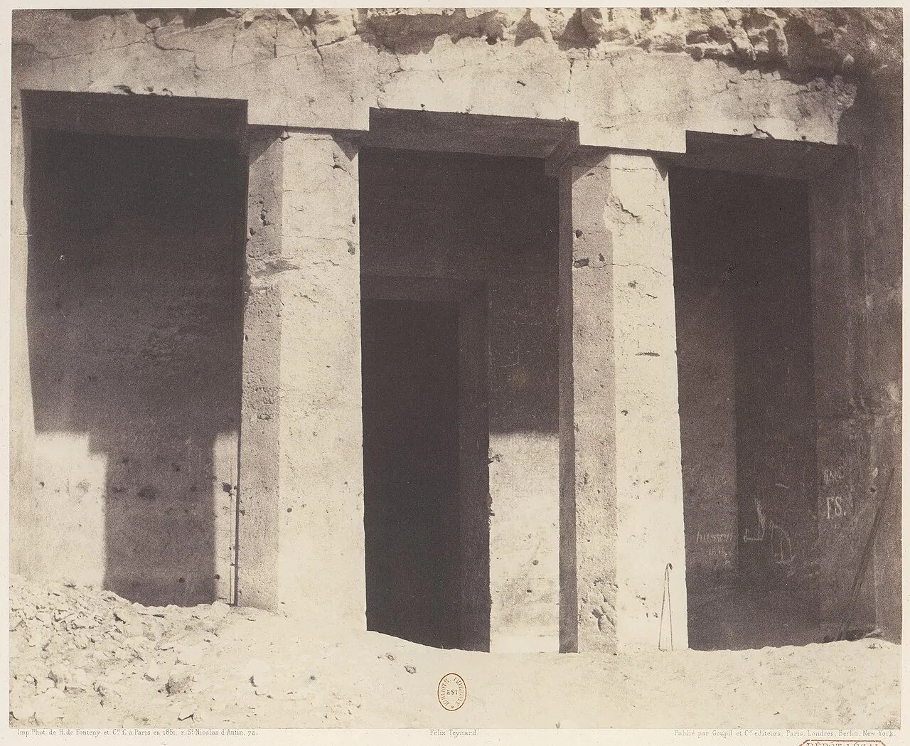 Béni-Haçan, Architecture Hypogéene - Tombeau d'Amoneï by Félix Teynard