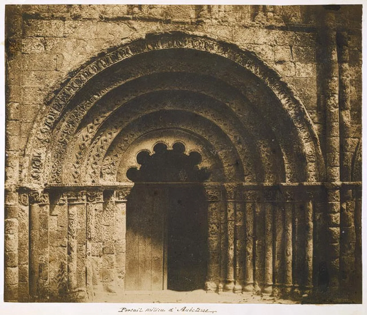 Portail milieu d'Aubeterre by Gustave Le Gray